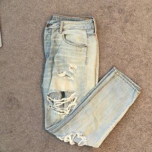 American Eagle light wash distressed mom jeans